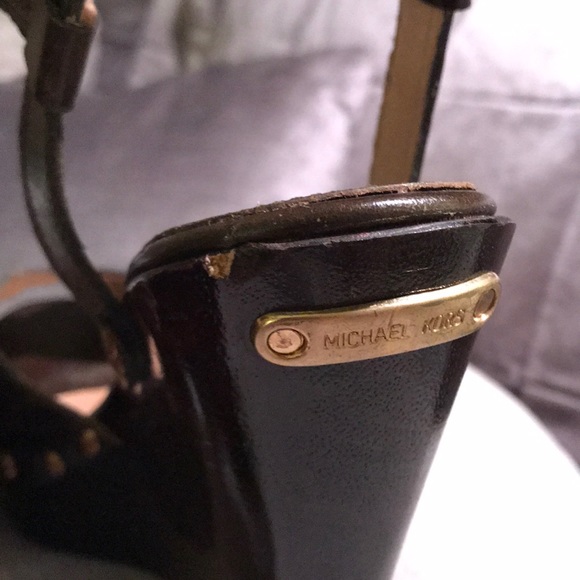 Michael Kors Wood Wedges - Picture 5 of 6